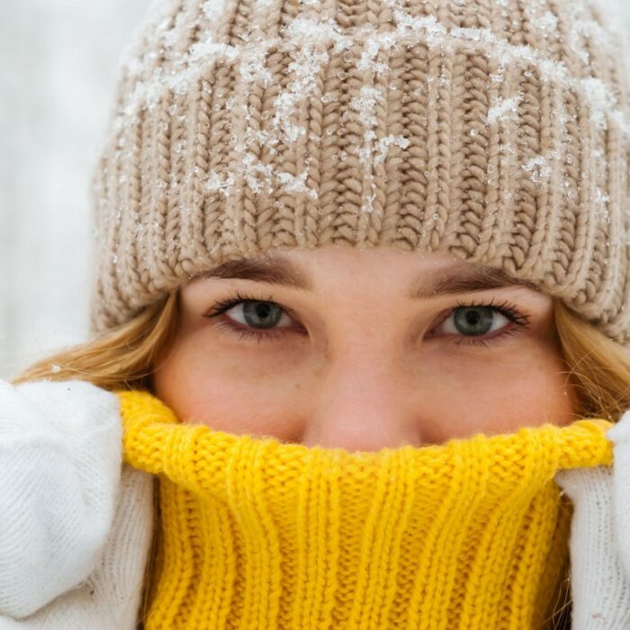 Les vêtements d’hiver et l’épidermolyse bulleuse : nos conseils et astuces pour se protéger du froid et éviter les cloques dues aux frottements