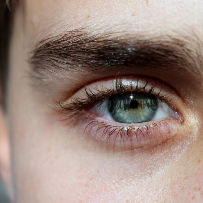 Prendre soin de ses yeux : un combat quotidien pour les patients EB