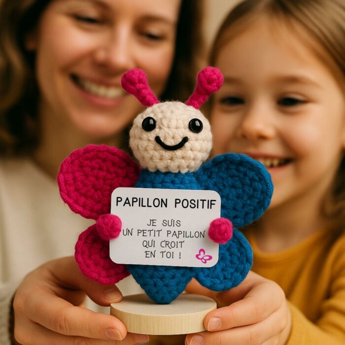 Papillon Positif © – Peluche solidaire, Idée cadeau caritatif